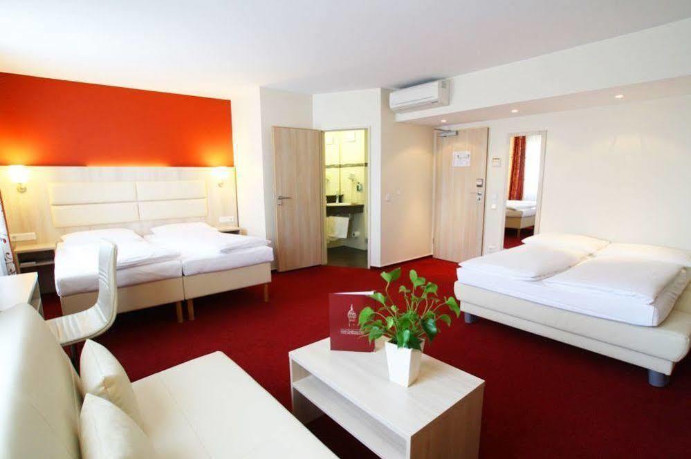 Hotel Roedelheimer Hof - Am Wasserturm Frankfurt am Main Eksteriør bilde