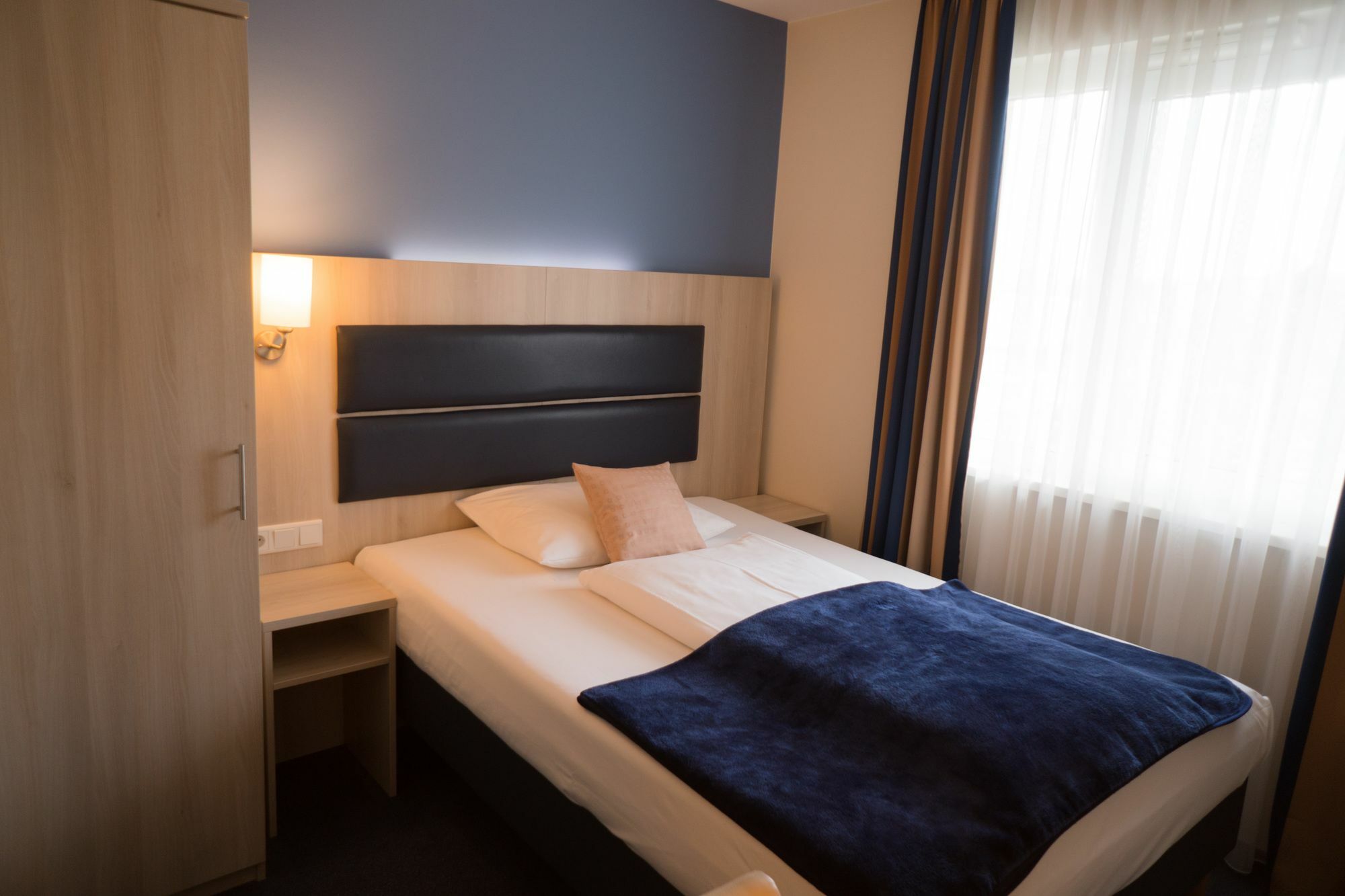 Hotel Roedelheimer Hof - Am Wasserturm Frankfurt am Main Eksteriør bilde